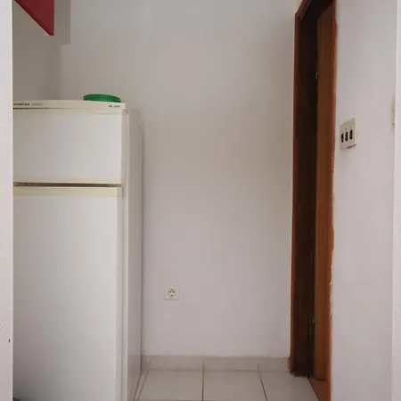 6452c Vodice